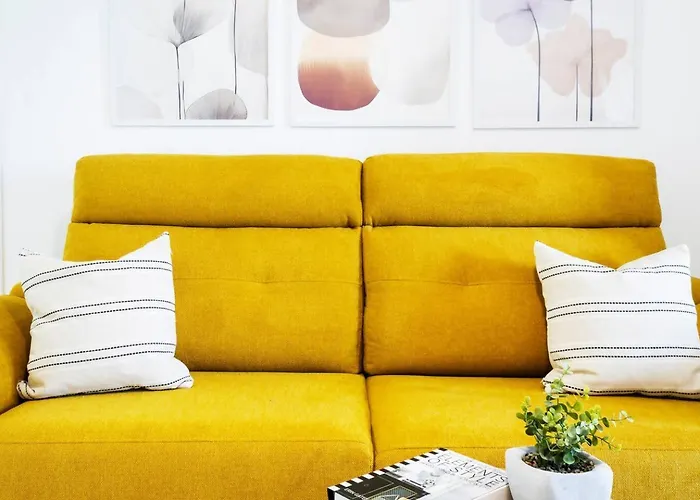 Pink Sunset Apartment